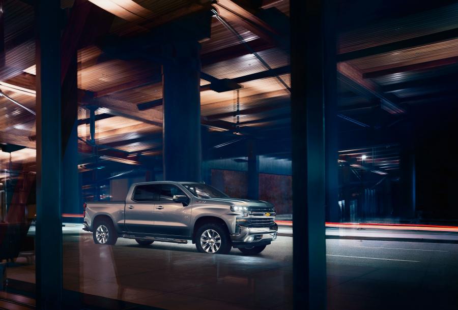 Chevrolet Silverado LTZ Z71 Crew Cab 2018 года  (фото 5 из 8)